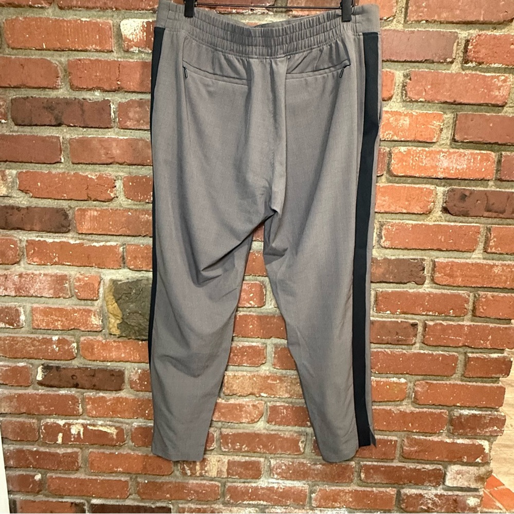 Athleta Women's Brooklyn Ankle
Pant , brown plaid /black Size 14 career - Picture 2 of 16